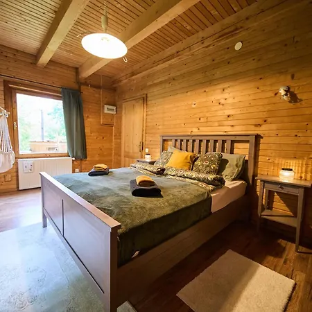 Semesterbostad Cosy Forest House