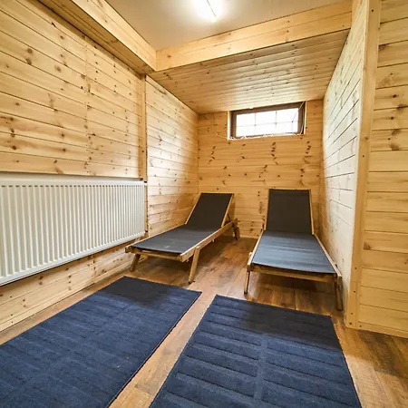 Semesterbostad Cosy Forest House Vértesacsa