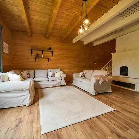 Cosy Forest House Vértesacsa