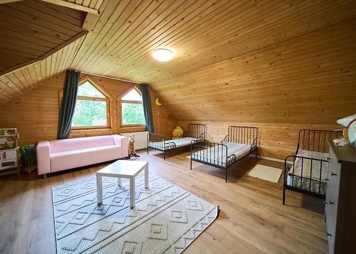 Cosy Forest House בית נופש *
