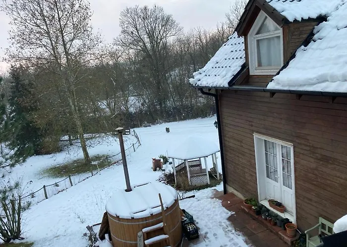 بيت للعطل Cosy Forest House