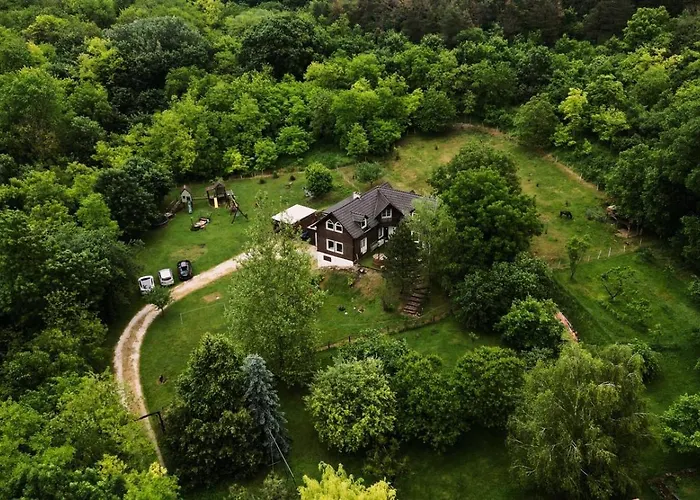 Cosy Forest House Vértesacsa